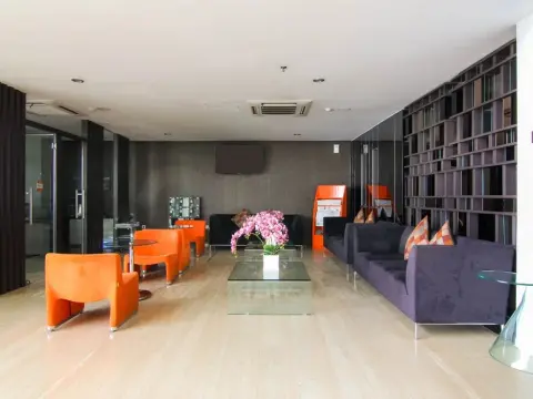 ZEN Rooms Cengkareng - Photo 2