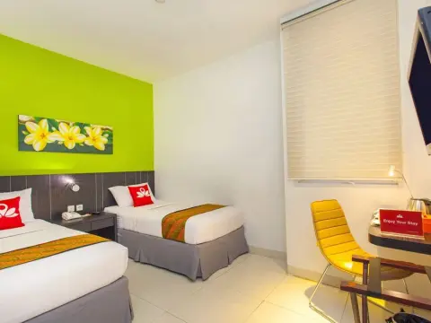 ZEN Rooms Cengkareng - Photo 4