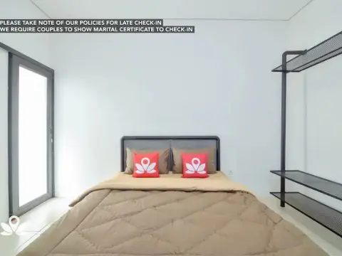 ZEN Rooms Cilandak KKO Syariah - Photo 3