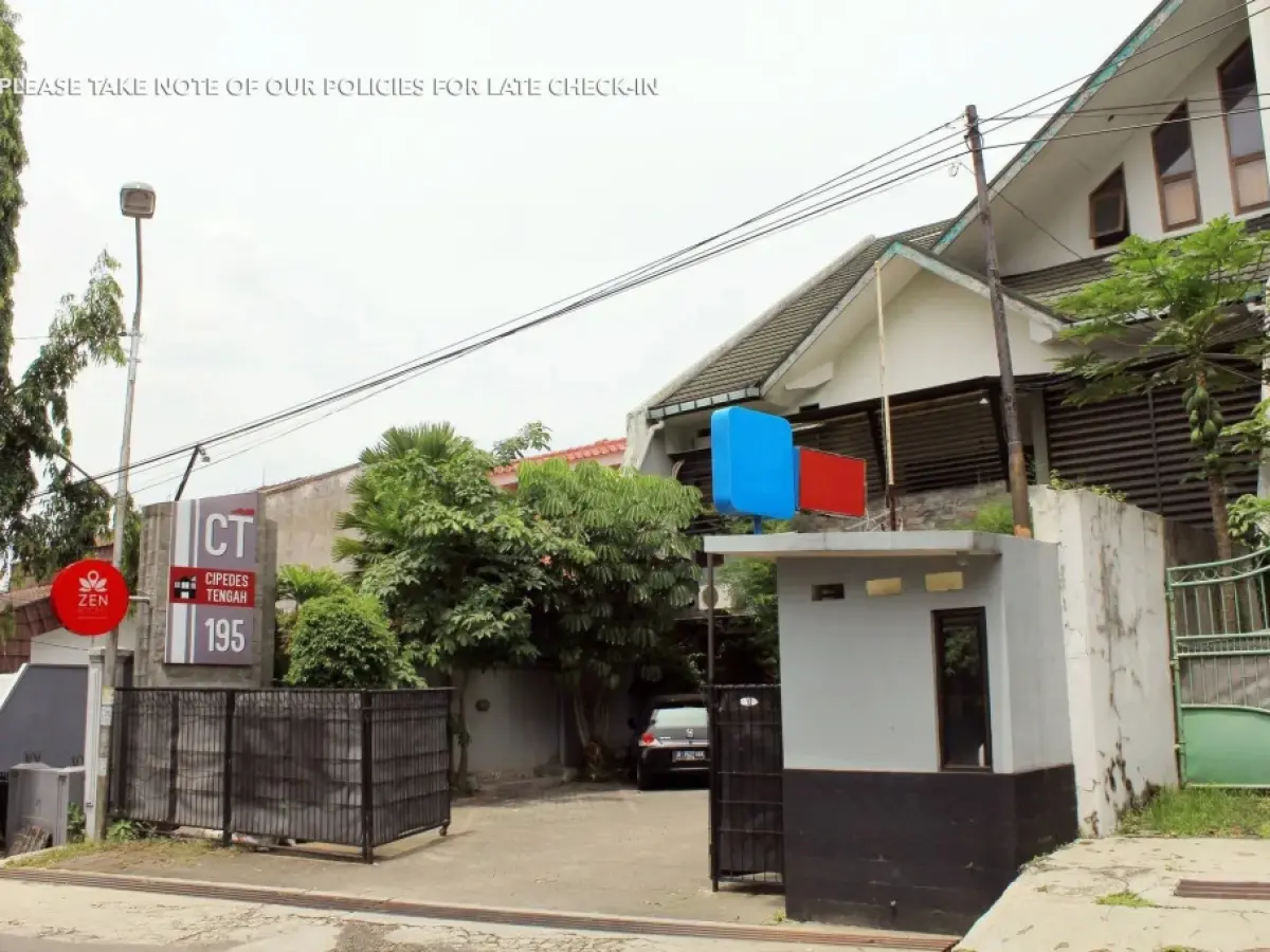 ZEN Rooms Cipedes Tengah Sukajadi