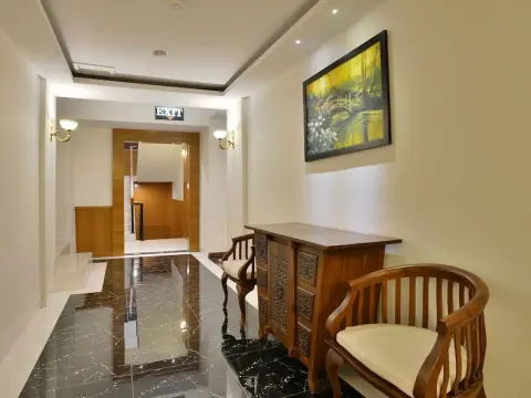 ZEN Rooms Kemang Antasari - Foto 1