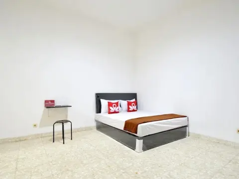ZEN Rooms Kemang G17 Syariah - Photo 3