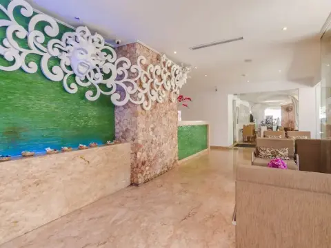 ZEN Rooms Kuta Angel Beach - фото 2