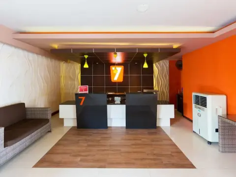 ZEN Rooms Kuta Sunset Road 2 - Foto 3