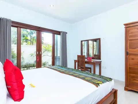 ZEN Rooms near Batu Bolong Canggu - Foto 4