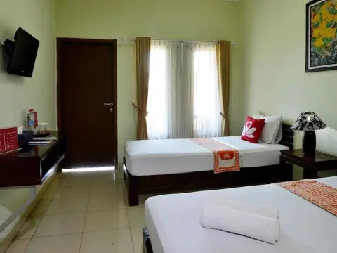 ZEN Rooms Pakualaman - Foto 4