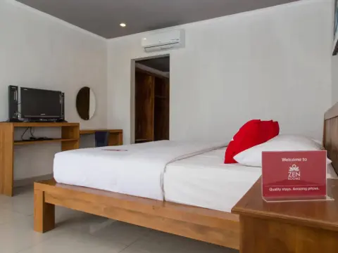 ZEN Rooms Pecatu Padang Padang Beach - Photo 3