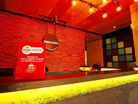 ZEN Rooms Pesantren Wetan Pajajaran - Photo 2