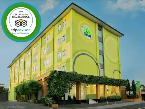 Zest Hotel Yogyakarta - Photo 1