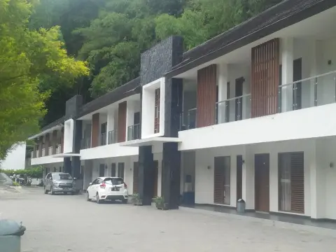 Zuri Resort Cipanas - Photo 1