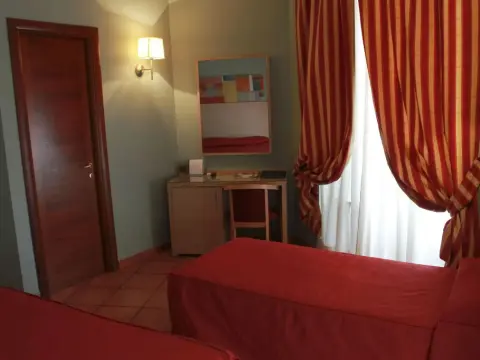 207 Inn - Photo 3