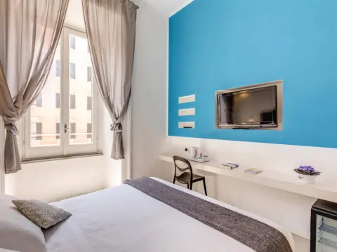 69 Manin Street - Photo 2