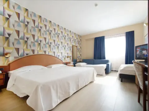 Abacus Hotel - фото 4