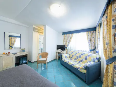 Agave Hotel - Photo 2