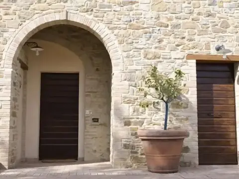 Agriturismo La Fonte Di Montebuono - Photo 1