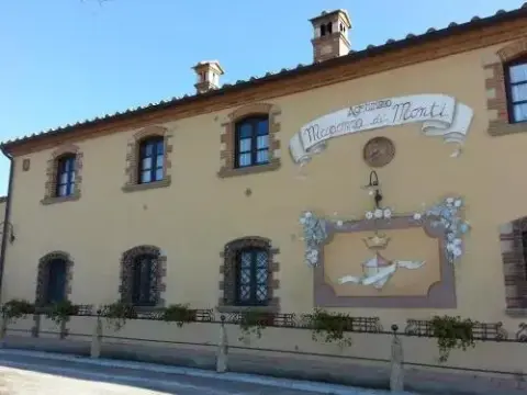 Agriturismo Madonna Dei Monti - Photo 1