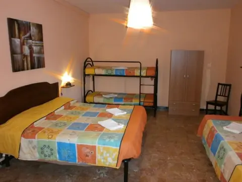 Airport Pisa Rooms - Self Economy - Foto 2