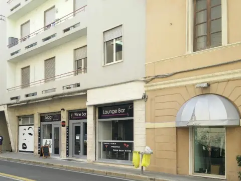 Al Porto di Cagliari - Foto 1