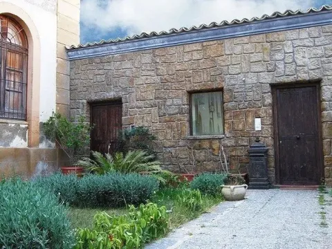 Al Vecchio Olmo - Photo 1