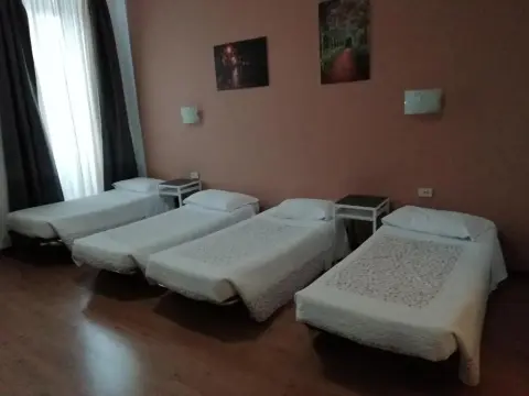 Alabarda Hotel - Photo 4