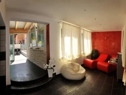 Albergo Alla Torre - Photo 2