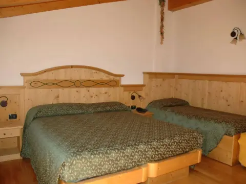 Albergo Garnì La Soldanella - Photo 1