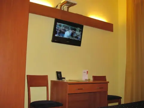 Albergo Hotel Giardino - Photo 4