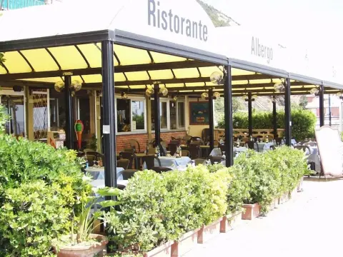 Albergo La Lampara - Photo 1