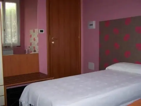 Hotel Lavagnese - Photo 2