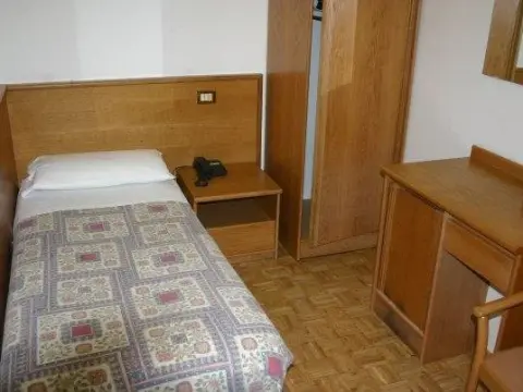 Albergo Olivo - Photo 2