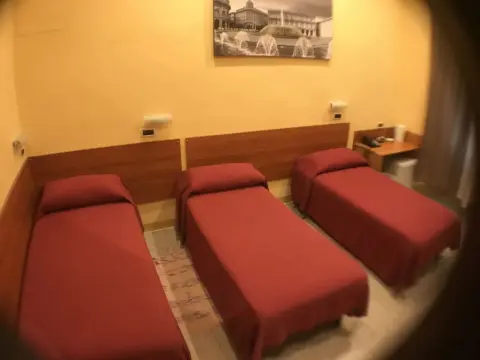 Albergo Parigi - Photo 2