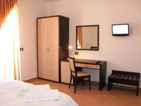 Albergo Perseo - Photo 2