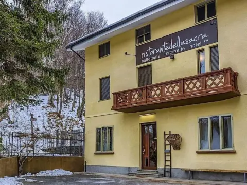Albergo Ristorante della Sacra - Foto 1
