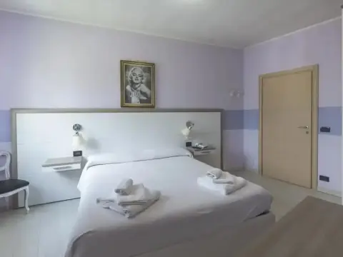 Albergo Ristorante la Bussola - Photo 4