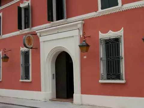 Albergo Trattoria Il Leone - Photo 1