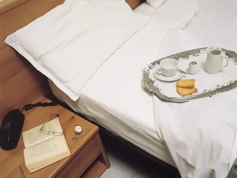 Hotel Amba - Photo 4