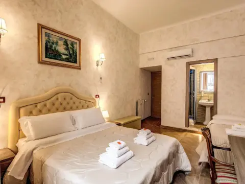 Amici Guesthouse - Photo 3