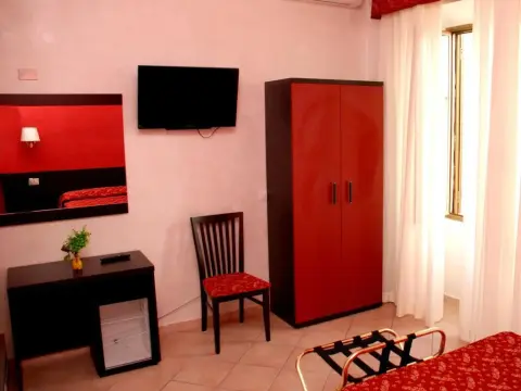 Antoniettas House - Photo 3