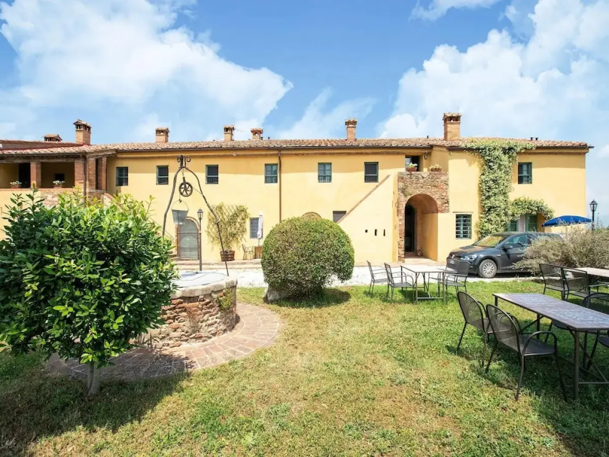 Apartment in Tuscany Near Pisa and Beaches