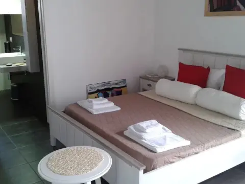 Apollonion Country House - Photo 4