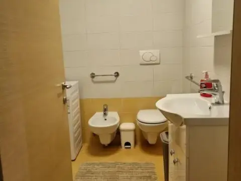 Night And Day 3 - Photo 4