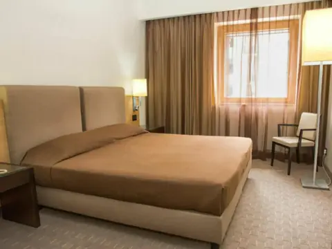 Ariha Hotel Cosenza - Photo 3