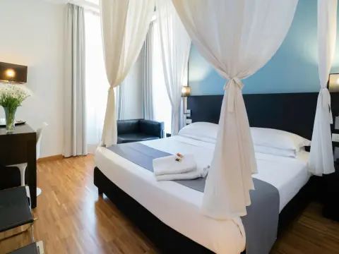 At Home Townhouse - Photo 4