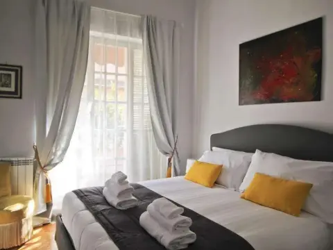 AT Roman Penthouse - Photo 4