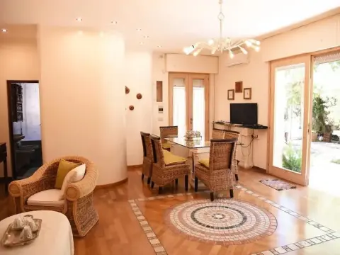 B&B Al Vecchio Glicine - Photo 2
