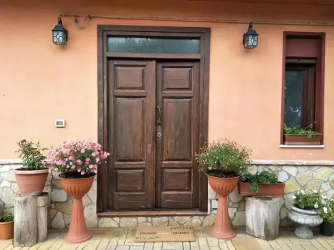 B&B Benjamas - Photo 1