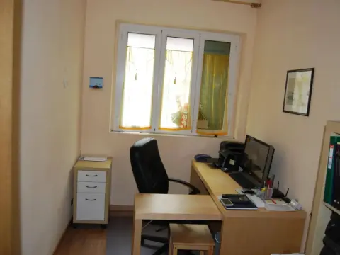 B&B Burlamacco Gold - Photo 4