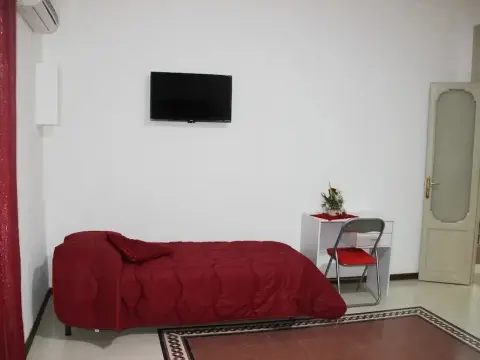 B&B Daniela Al Politeama - Photo 3