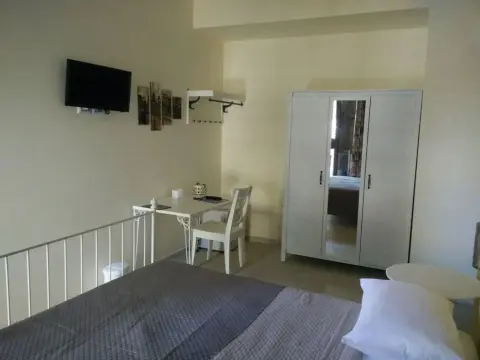 B&B Del Sol - Photo 3