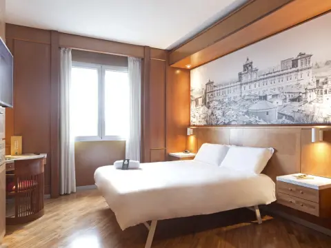 B&B Hotel Modena - Photo 4